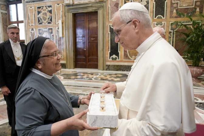 El Papa León XIV recibió el jueves 18 de septiembre a miembros de varias congregaciones religiosas.