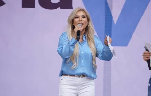 Lianna Rebolledo durante la marcha "A favor de la mujer y de la vida" en Ciudad de México, el 3 de octubre de 2021. Crédito: David Ramos / ACI Prensa.