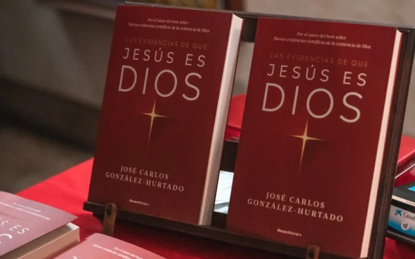 Portada del libro "Las evidencias científicas de que Jesús es Dios". Crédito: Cedida por José Carlos González-Hurtado.