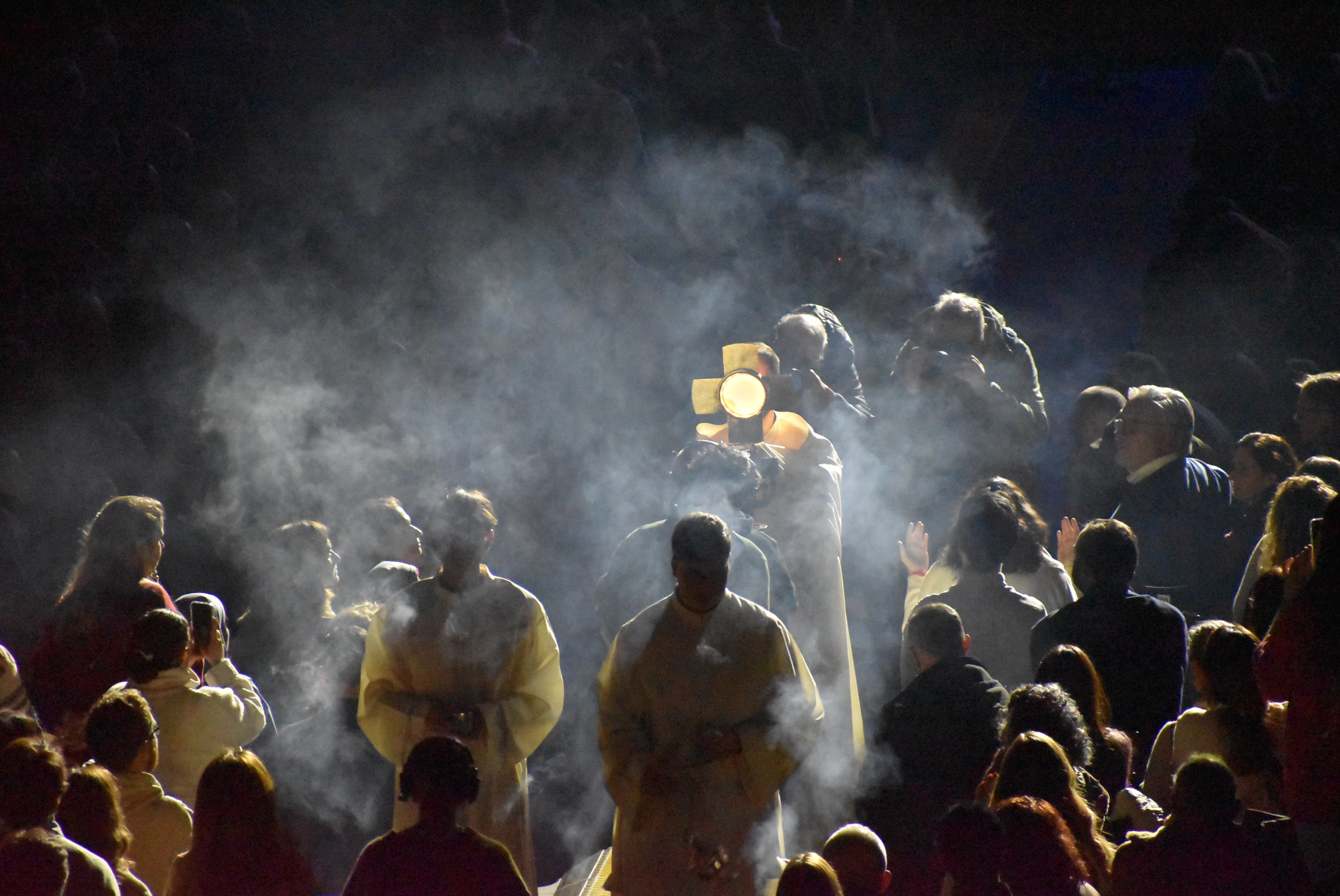 Procesión eucarística en el recinto Movistar Arena de Madrid, ante 6.000 personas.?w=200&h=150