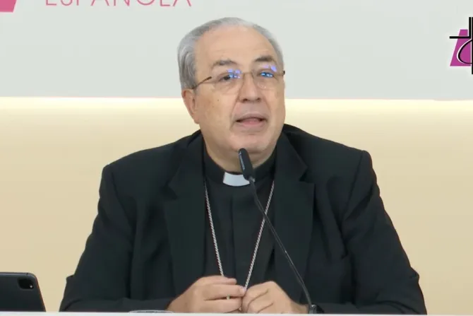 El Obispo auxiliar de Toledo y secretario general de la CEE, Mons. Francisco César García Magán.