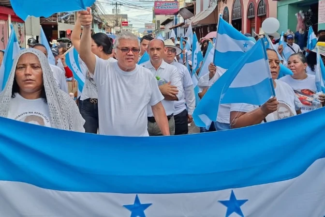 “Caminata de Oración” en Honduras