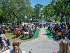 Diócesis en Estados Unidos abre mausoleo dedicado a apoyar a los padres que perdieron a sus bebés