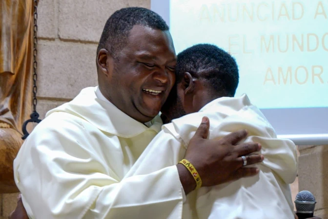 Siete novicios mercedarios africanos hicieron sus primeros votos en Valladolid (España).