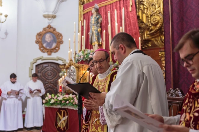 Mons. Jesús Fernández, Obispo de Córdoba (España), clausura el año jubilar de San Pelagio.