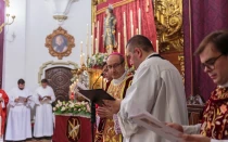 Mons. Jesús Fernández, Obispo de Córdoba (España), clausura el año jubilar de San Pelagio.