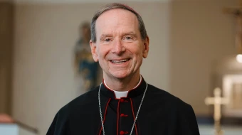 Obispo Michael Burbidge, de la Diócesis de Arlington (Virginia, Estados Unidos).