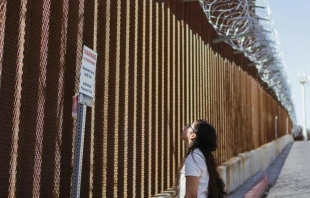 Frontera entre Estados Unidos y México. Crédito: Annika Gordon/Unsplash.