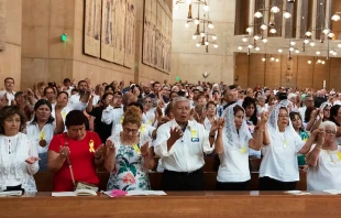 Misa en Los Ángeles en honor a todos los inmigrantes, en la Catedral de Nuestra Señora de los Ángeles. Crédito: Cortesía de la Arquidiócesis de Los Ángeles.