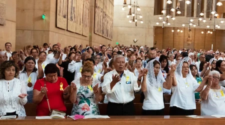 Misa en Los Ángeles en honor a todos los inmigrantes