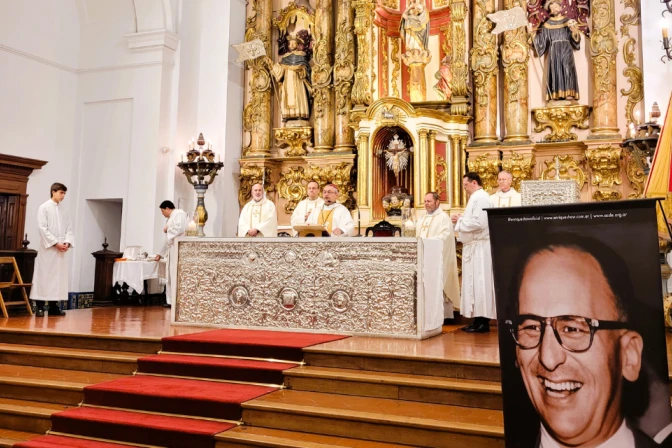 Misa en memoria de Enrique Shaw