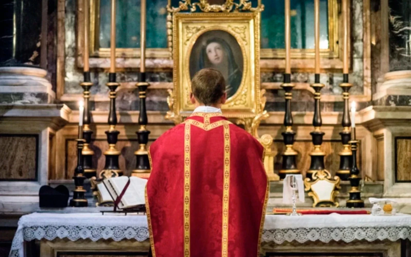 Celebración de una Misa en latín.?w=200&h=150