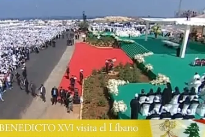 TEXTO: Homilía del Papa en Misa celebrada en el City Center Waterfront de Beirut