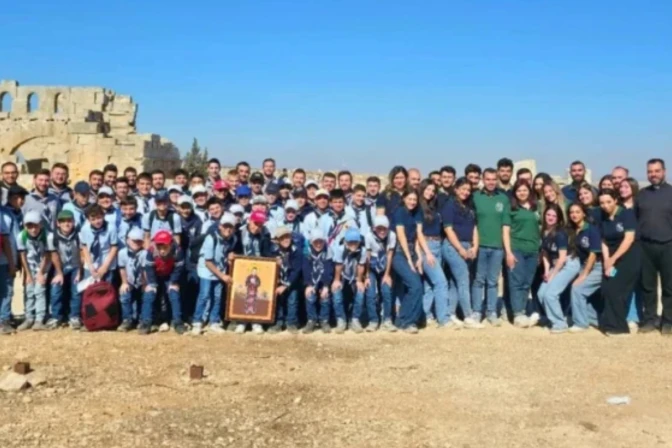 peregrinación al antiguo santuario de San Marón