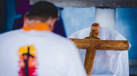 “Caminando Juntos”: documental de Regnum Christi sobre misiones en Semana Santa