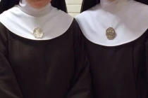 Imagen referencial de hermanas clarisas. x