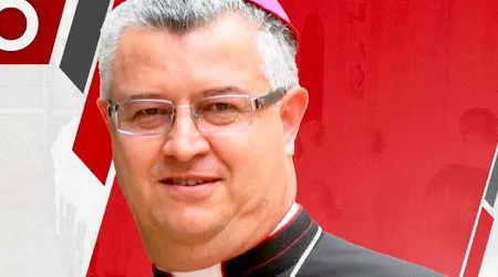 Mons. Carlos Alberto Correa Martínez.