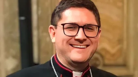 Mons. Cristián Castro Toovey