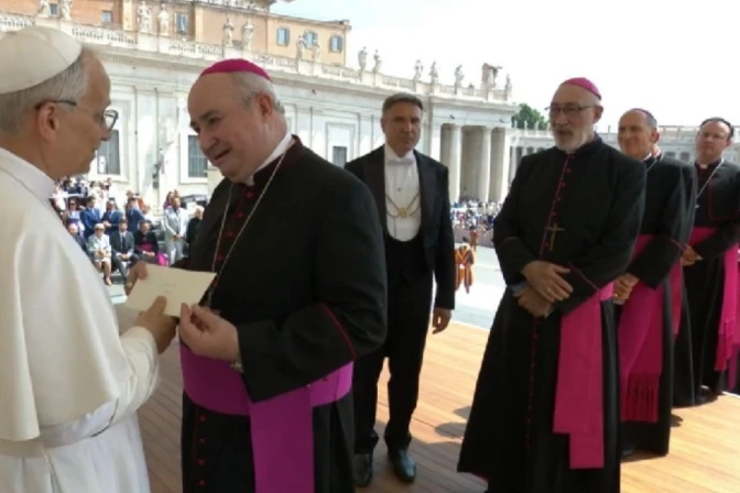 Mons. Fernández con el Papa León XIV