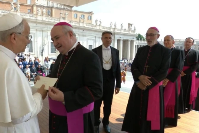 Mons. Fernández con el Papa León XIV