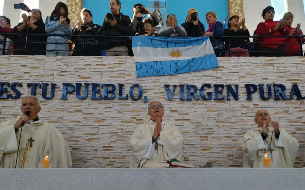 Mons. Ojea presidió una Misa en reconocimiento a las mujeres que llevan adelante los comedores populares?w=200&h=150