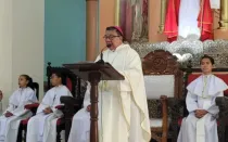 Mons. Aurelio Pesoa