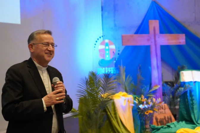 Mons. René Rebolledo Salinas