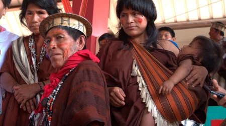 Indígenas amazónicos peruanos.