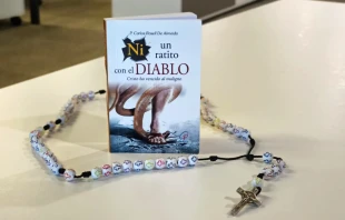 "Ni un ratito con el diablo", del P. Carlos Rosell. Crédito: Diego López Marina - ACI Prensa