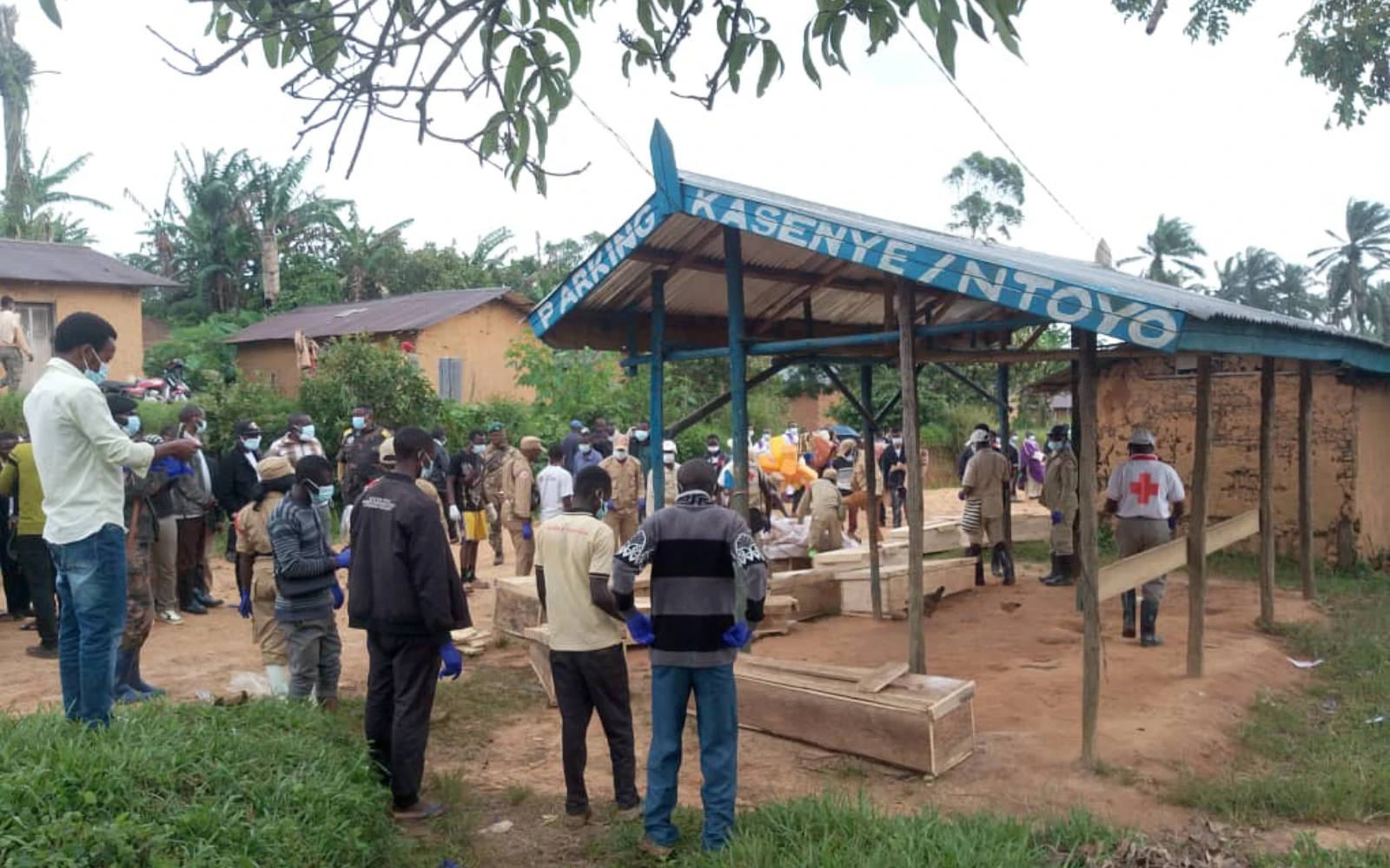 Entierro de las víctimas de las masacres de las ADF en Ntoyo, República Democrática del Congo.?w=200&h=150