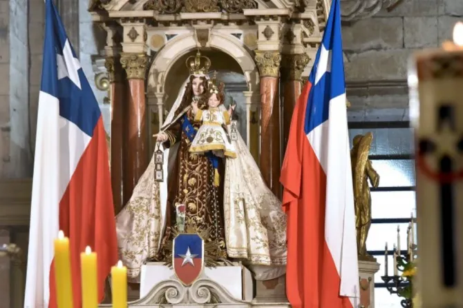 Virgen del Carmen, patrona de Chile