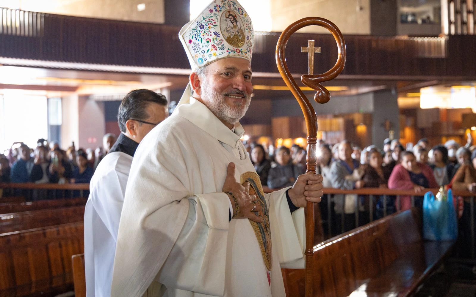 Mons. José de Jesús González, Obispo de Chilpancingo-Chilapa, durante pregrinación diocesana a la Basílica de Guadalupe en Ciudad de México.?w=200&h=150