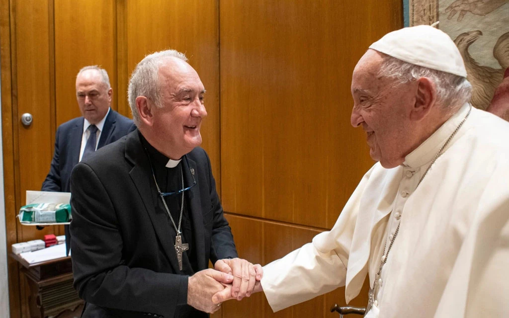 El Obispo de Barbastro Monzón saluda al Papa Francisco.?w=200&h=150