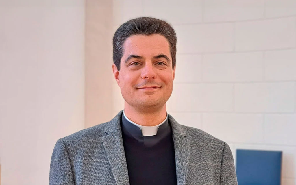 Mons. Grégoire Drouot, el Obispo más joven de Francia.?w=200&h=150