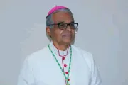 Obispo muere tras caminar 20 kilómetros rezando el Rosario 08052024