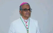 Obispo Anthony Rebello muere tras caminar 20 kilómetros rezando el Rosario