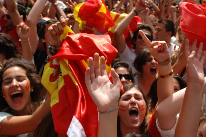 Hinchas celebran triunfo de España