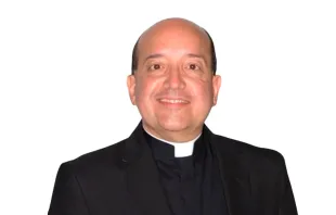 El P. Da Conceição Ferreira sucede a Mons. Saúl Figueroa Albornoz, cuya renuncia fue aceptada también hoy por el Papa Francisco a sus 76 años. Crédito: CEV.
