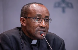 El Obispo de Cyangugu (Ruanda), Mons. Edouard Sinayobye Crédito: Daniel Ibáñez / EWTN News.