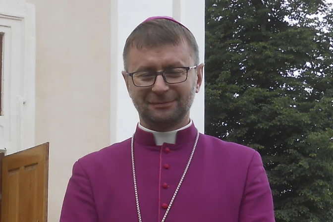 Mons. Eduard Kava, O.F.M. Conv., Obispo electo de Kamyanets-Podilskyi de los Latinos, en Ucrania.