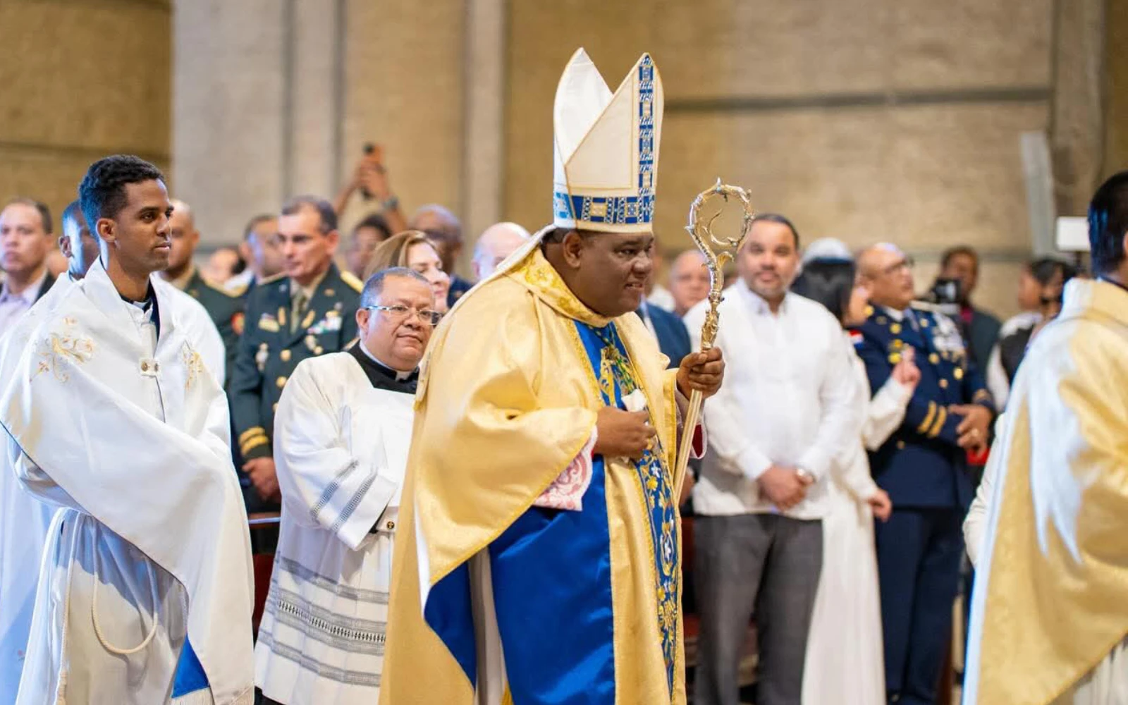 Mons. Jesús Castro Marte, Obispo de Higüey.?w=200&h=150