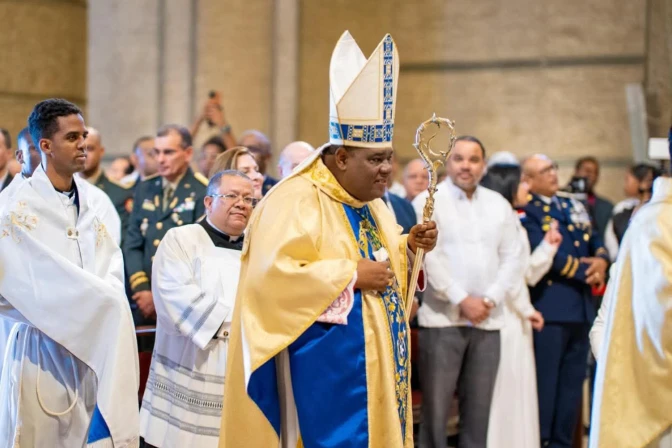 Mons. Jesús Castro Marte