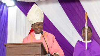 El Obispo David Kamau Ng’ang’a durante las celebraciones del Día de la Familia en la parroquia Msongari de St. Austin.