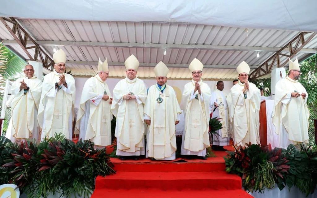 Los obispos en la celebración de los 100 años del Vicariato del Darién.?w=200&h=150