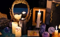 Imagen referencial sobre prácticas del New Age.