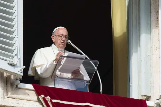 Papa Francisco: La vida consagrada es el gran tesoro de la Iglesia 