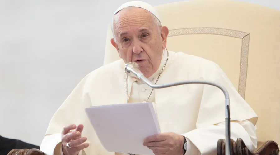Papa Francisco reitera compromiso de la Iglesia para investigar abusos sexuales