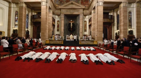 Ordenación sacerdotal de 20 miembros del Opus Dei