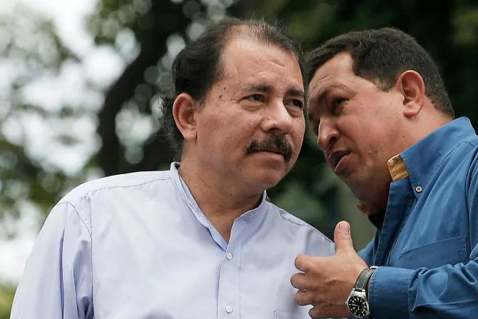 Ortega y Hugo Chavez
