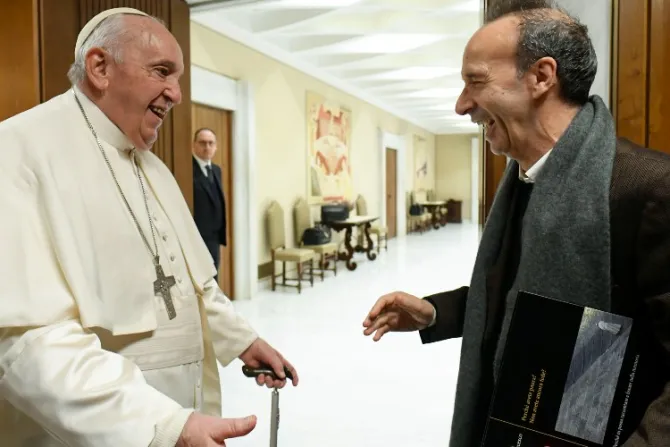 Papa Francisco recibe al actor que ganó el Oscar por “La vida es bella”